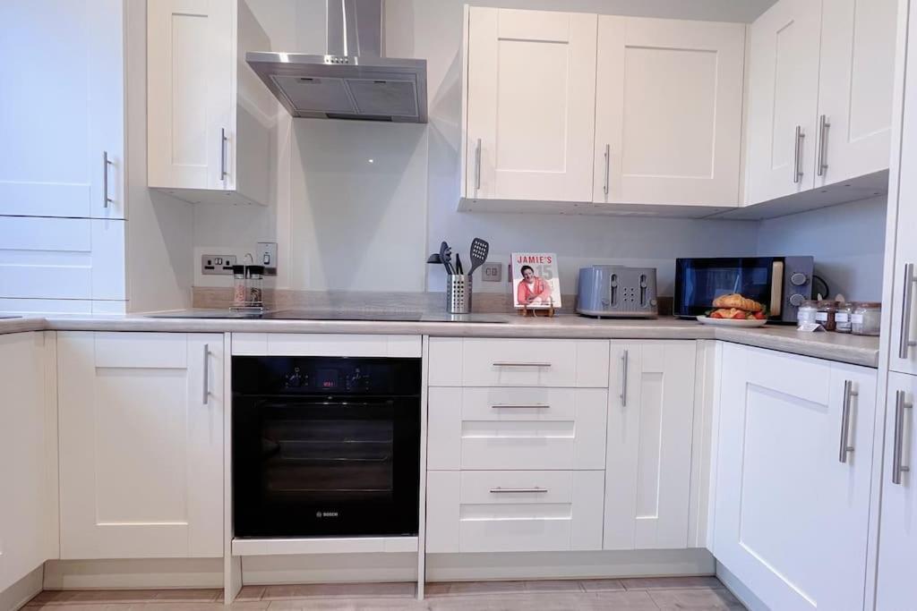 No6, Luxury Townhouse Near Bicester Village エクステリア 写真