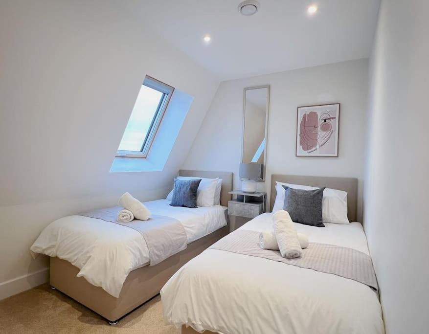No6, Luxury Townhouse Near Bicester Village エクステリア 写真